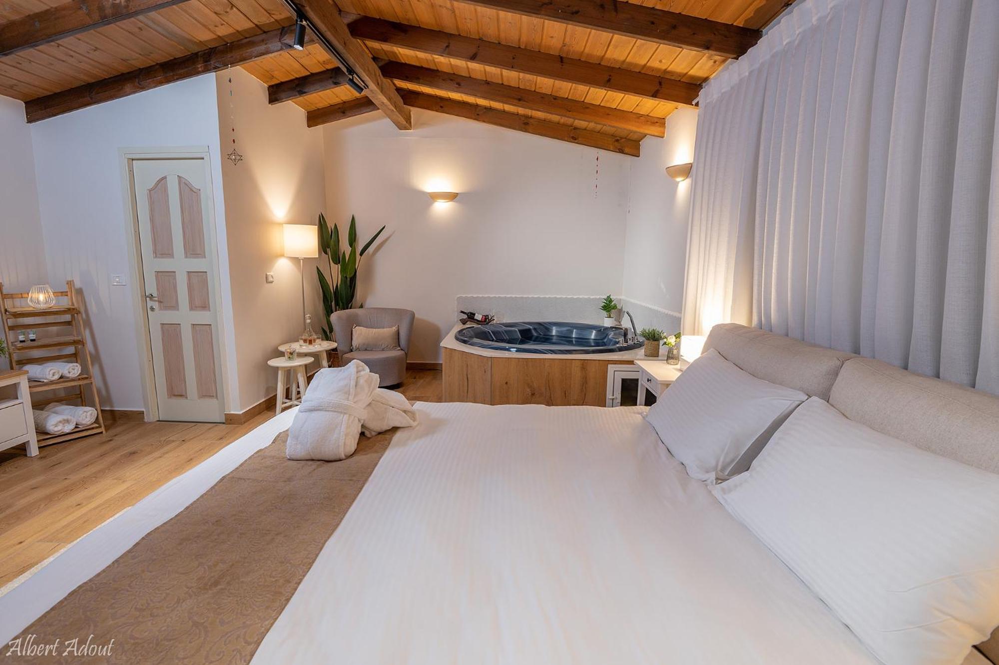Talia Cabin Guest & Spa Rosch Pina Exterior foto