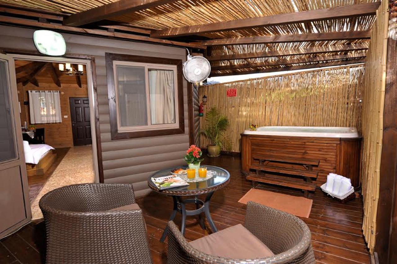 Talia Cabin Guest & Spa Rosch Pina Exterior foto