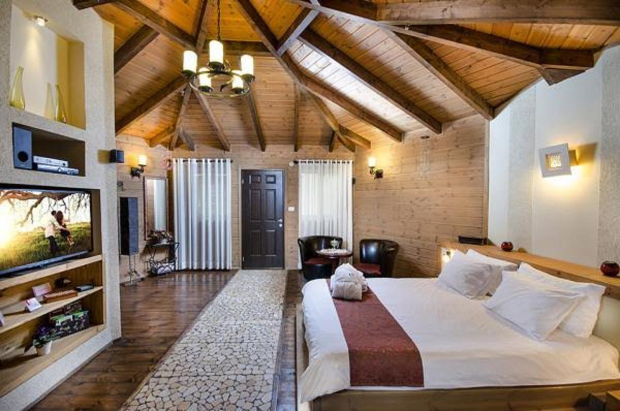 Talia Cabin Guest & Spa Rosch Pina Exterior foto